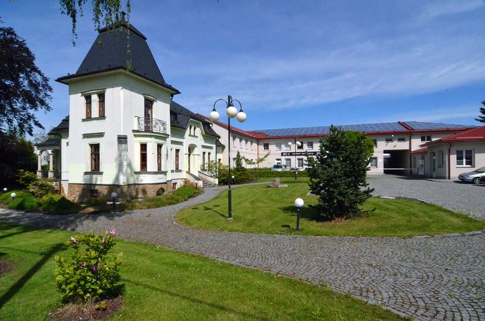 Sídlo společnosti a výroba